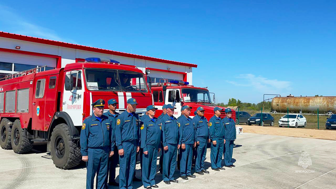 В Оренбургской области ввели в эксплуатацию новые здания пожарных депо МЧС  России - Новости - Главное управление МЧС России по Оренбургской области